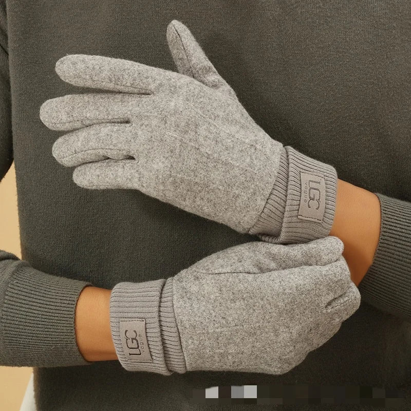 Elegant Cashmere Touchscreen Gloves™