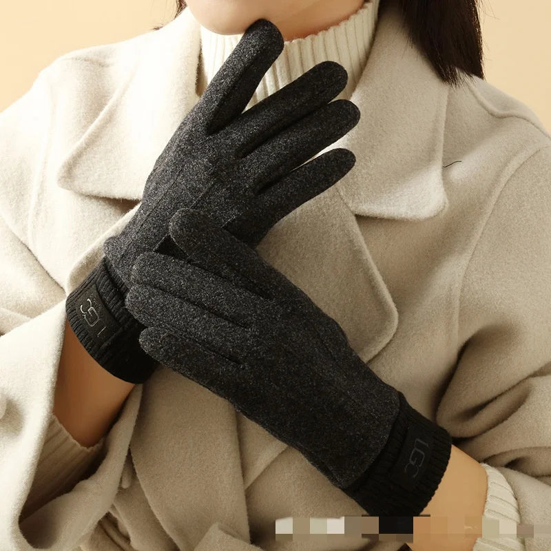 Elegant Cashmere Touchscreen Gloves™
